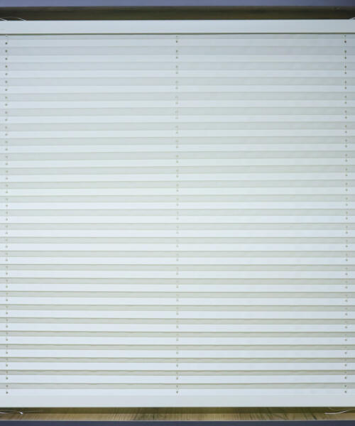 Krem Plise Katlanır Cam Balkon Perdesi – Ofis Perdesi – Mutfak Perdesi – Salon Perdesi